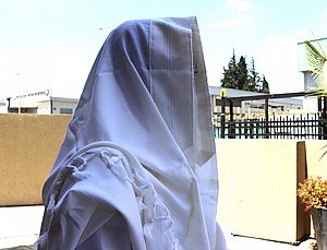 טלית "מלכות" - צמר טהור, חוויה של מלכים טלית "מלכות" - צמר טהור, חוויה של מלכים